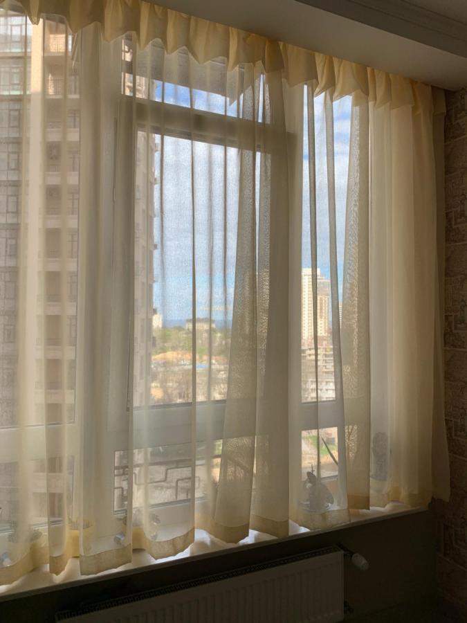 Arcadia Comfy Apartment Одесса Экстерьер фото